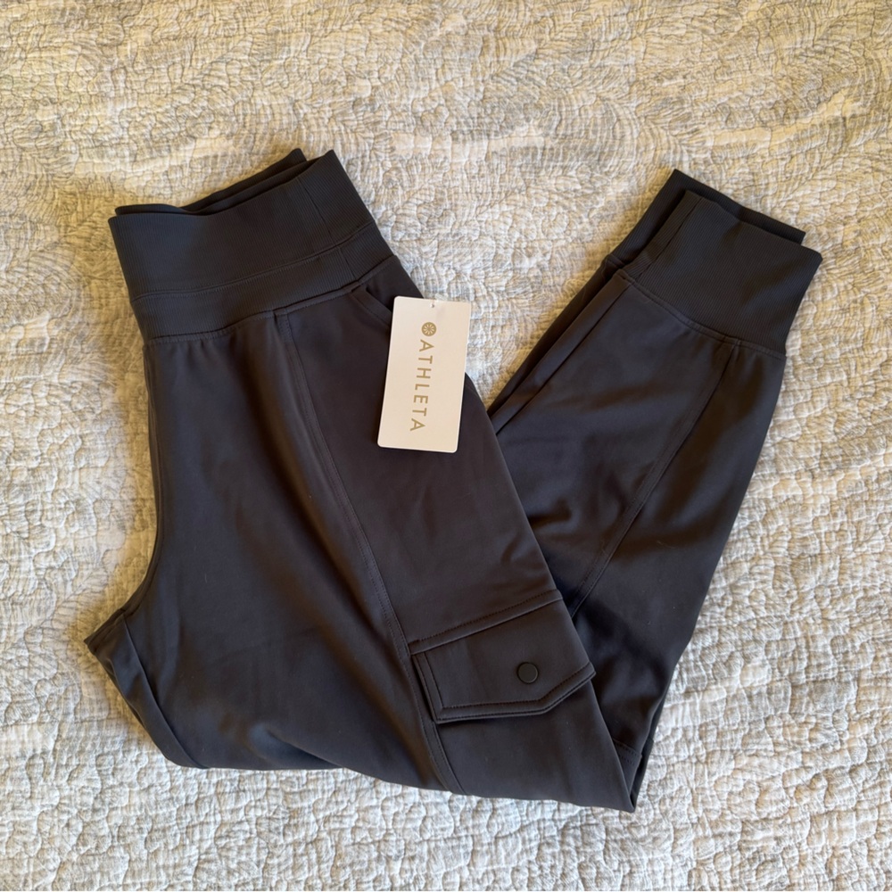 Athleta Venice Cargo High Rise Jogger